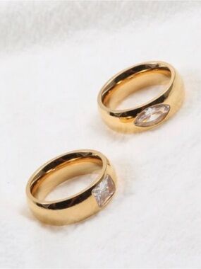 Gold-Plated Band Ring with Clear Marquise Crystal - Women's Jewelry